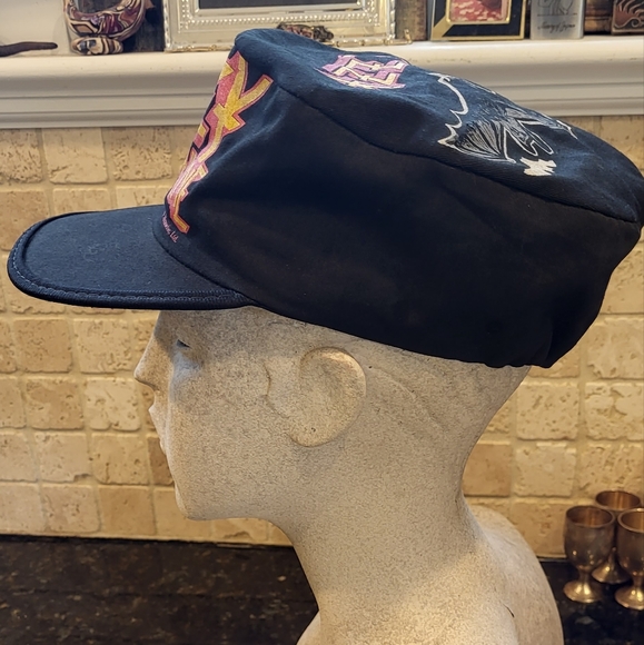 Diary Of a Madman Tour 1982 Ozzy Osbourne Painter Hat w/ Bats *Rare* - Picture 6 of 16